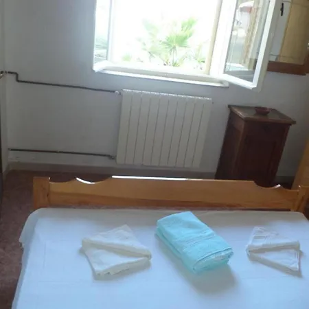 Riva - Two Bedroom With Sea View 1 Lastovo