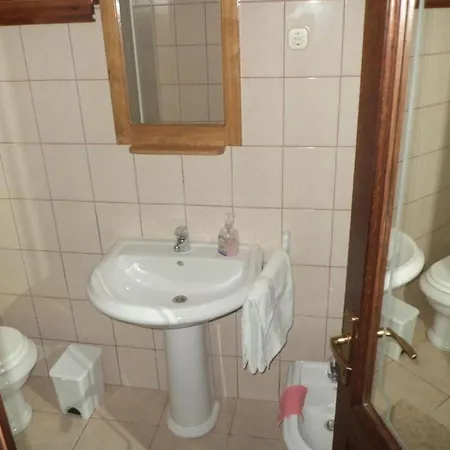 Apartment Riva - Two Bedroom With Sea View 1 Lastovo